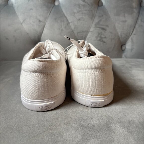 Oakley Cotton Canvas White Split Sneaker Shoe Size 12 NEW - Picture 6 of 9